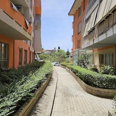 Sea View Apartment Вльора Екстер'єр фото